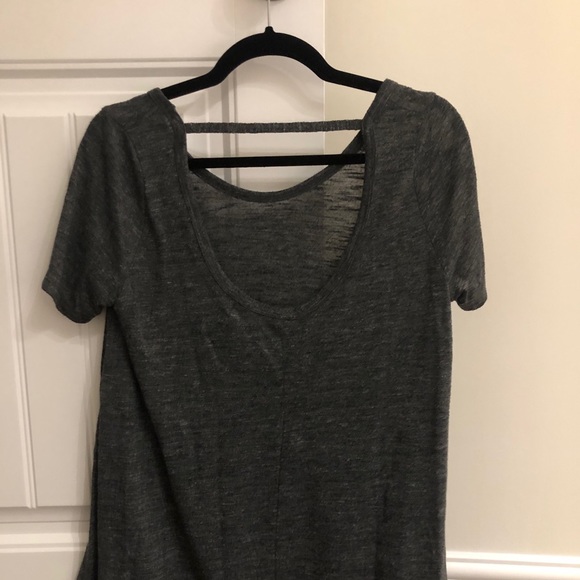 gray backless tshirt - Picture 2 of 2